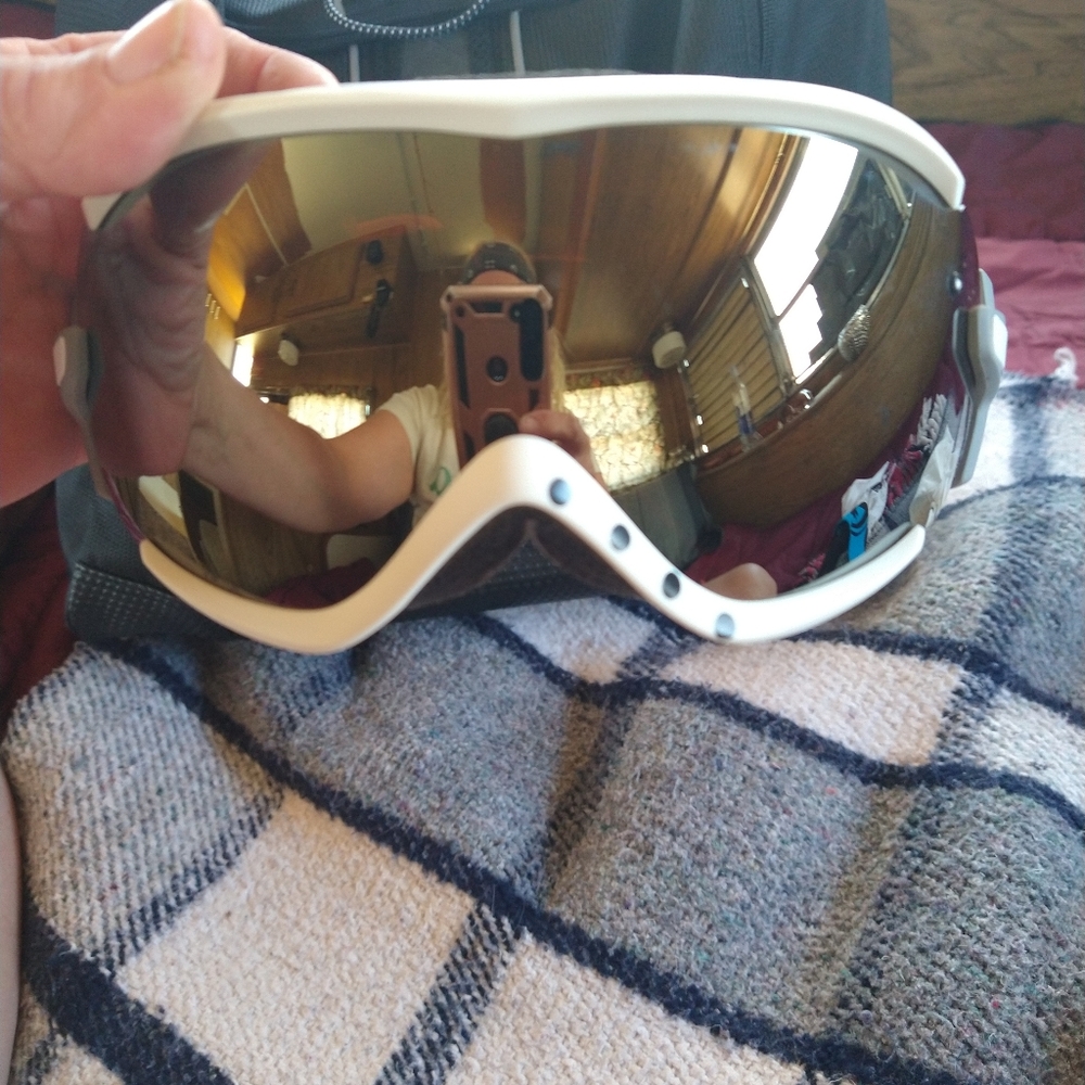 Kids goggles